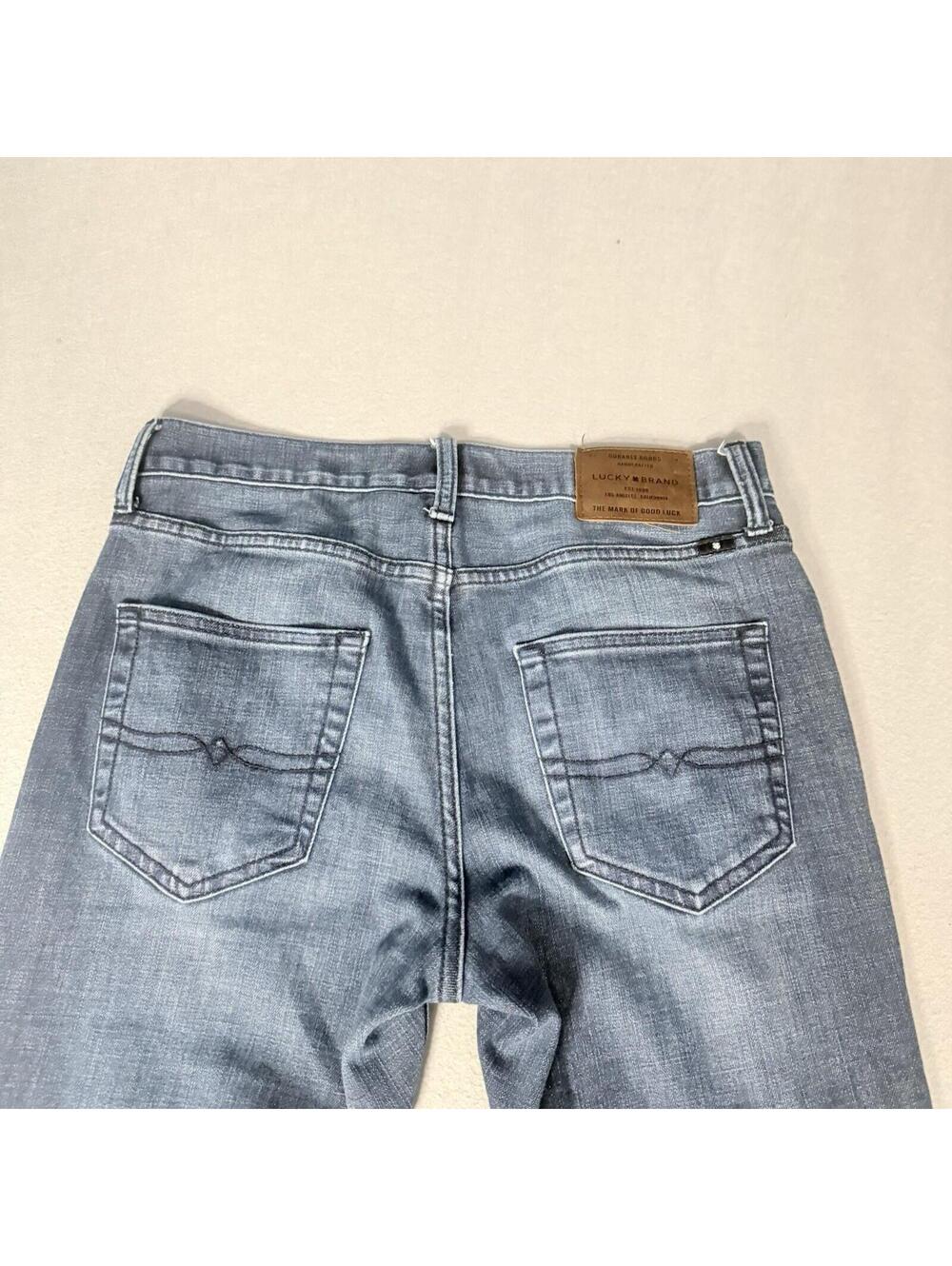 Lucky Brand Jeans Men’s 29/30 Blue Straight Fit Distressed Wash Denim‎ Pants - Picture 15 of 16